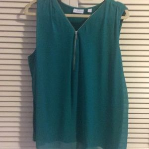 New York and Co green shell with chiffon overlay